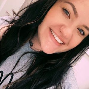 Meet your Posher, Natasha